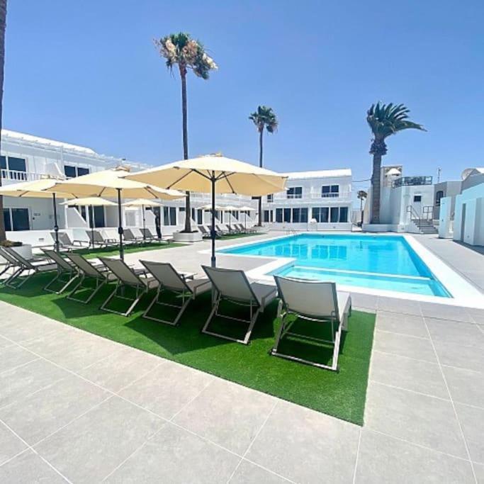Puerto Del Carmen Airconditioned 2Bed Poolside Apt Exterior foto