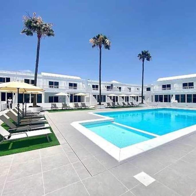 Puerto Del Carmen Airconditioned 2Bed Poolside Apt Exterior foto