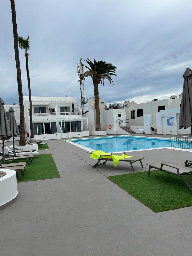 Puerto Del Carmen Airconditioned 2Bed Poolside Apt Exterior foto